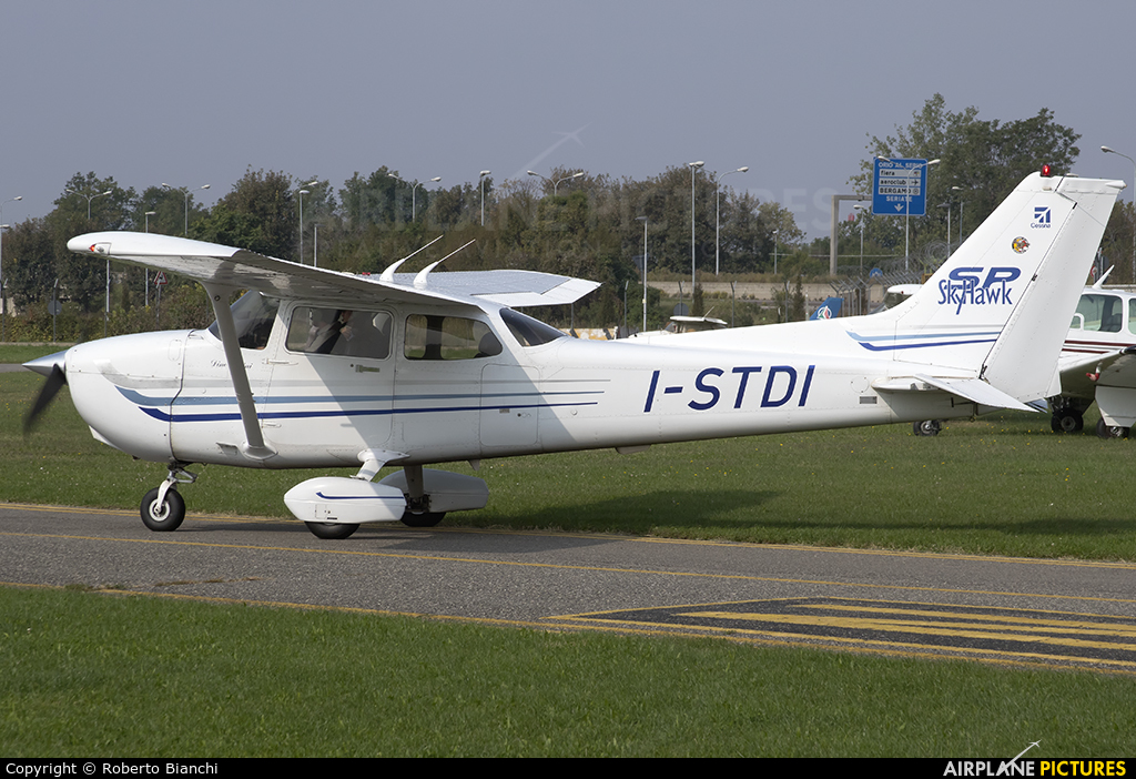 Private I-STDI aircraft at Bergamo - Orio al Serio