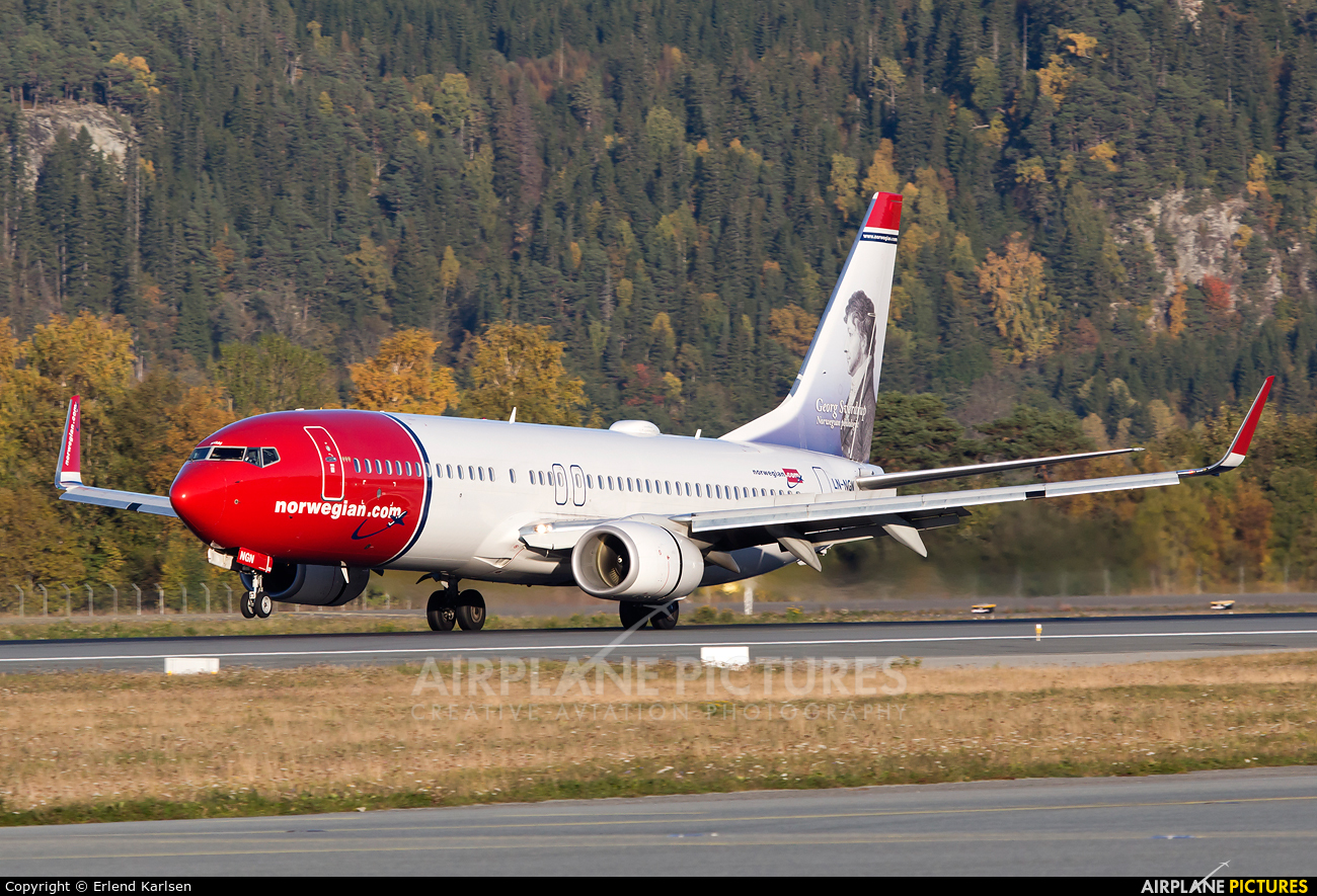 Norwegian Air Shuttle LN-NGN aircraft at Trondheim - Vaernes