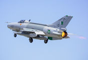 Pakistan - Air Force 02-827 image