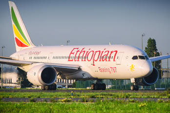 ET-AOQ - Ethiopian Airlines Boeing 787-8 Dreamliner