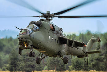457 - Poland - Army Mil Mi-24D
