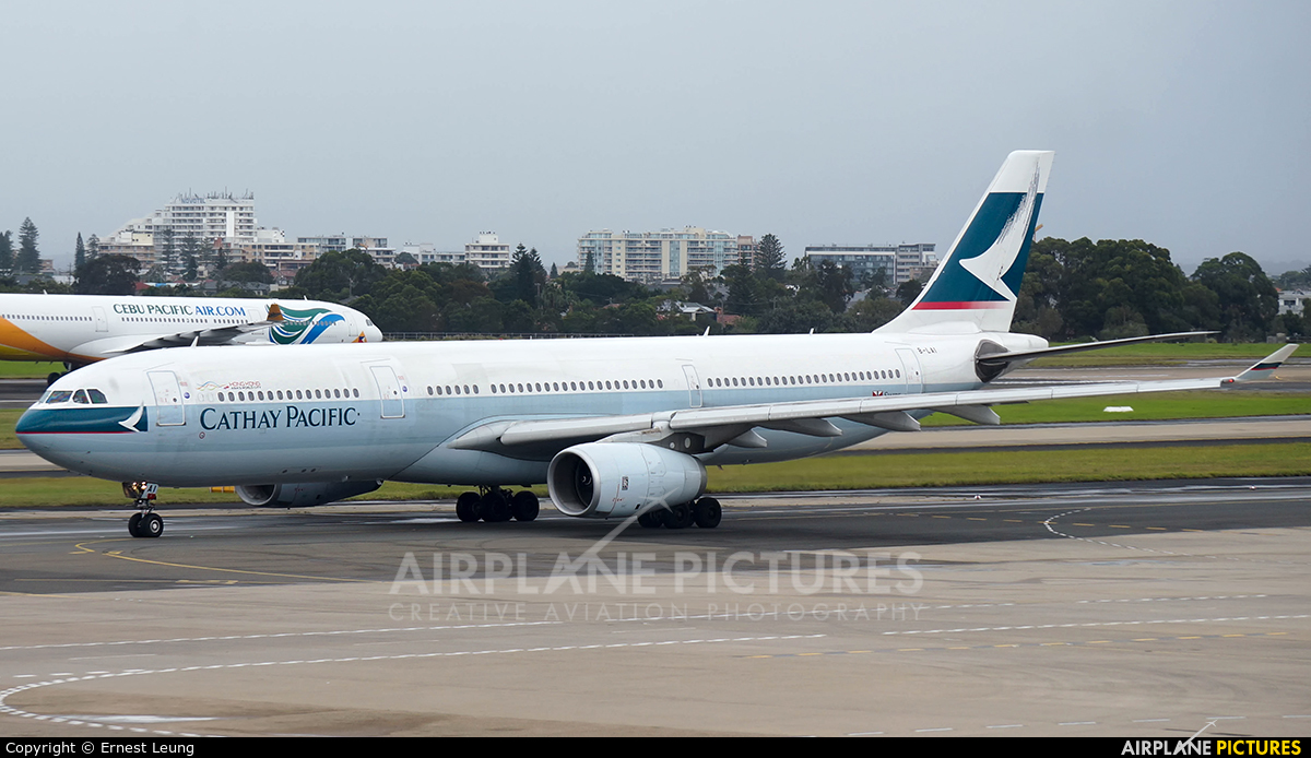Cathay Pacific B-LAI aircraft at Sydney - Kingsford Smith Intl, NSW