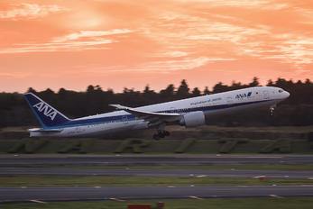JA780A - ANA - All Nippon Airways Boeing 777-300ER