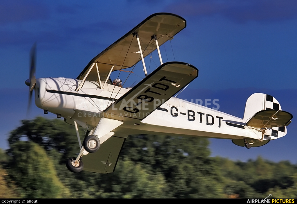Private G-BTDT aircraft at Old Warden