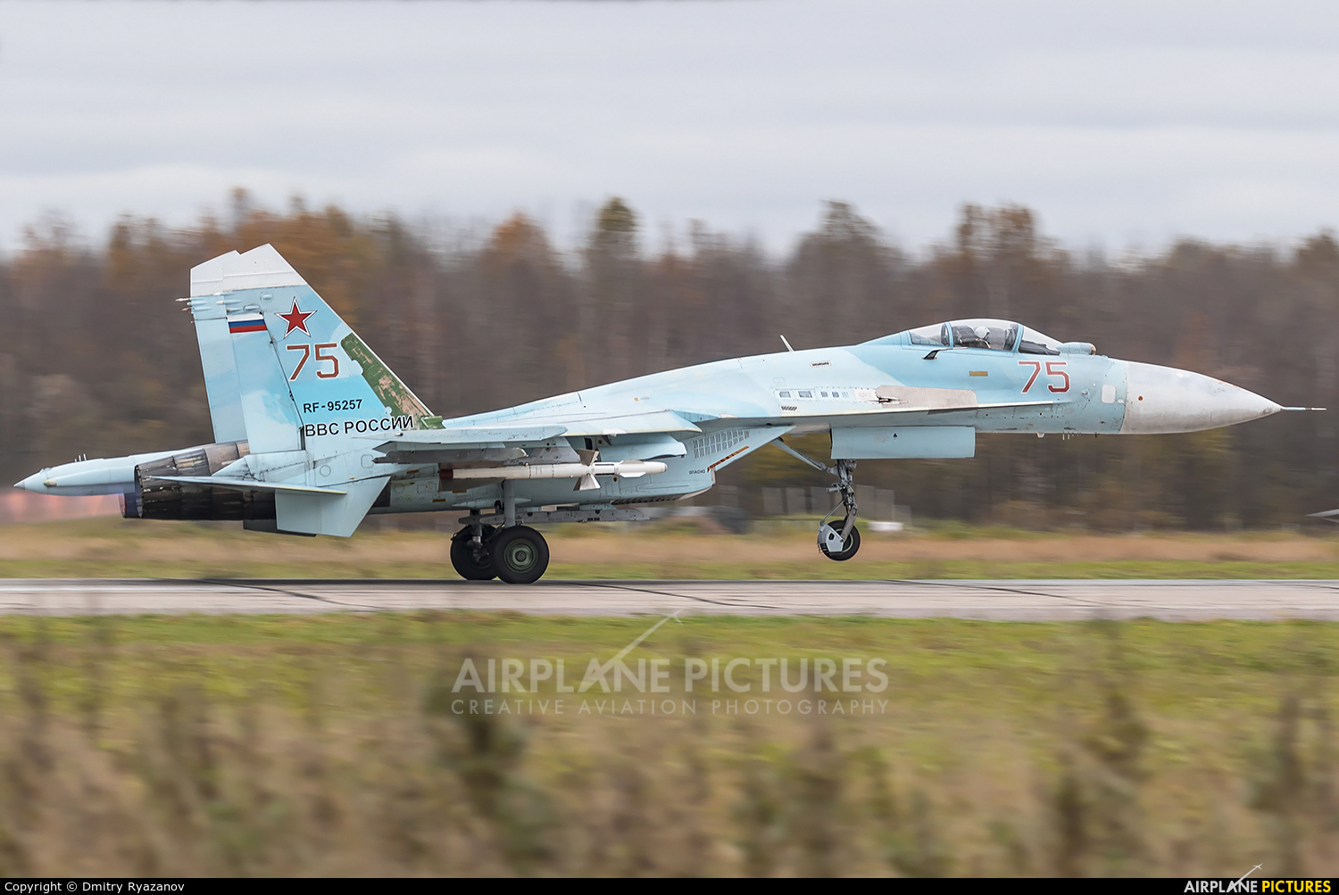 Russia - Air Force RF-95257 aircraft at Undisclosed Location