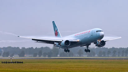 C-FCAE - Air Canada Boeing 767-300ER