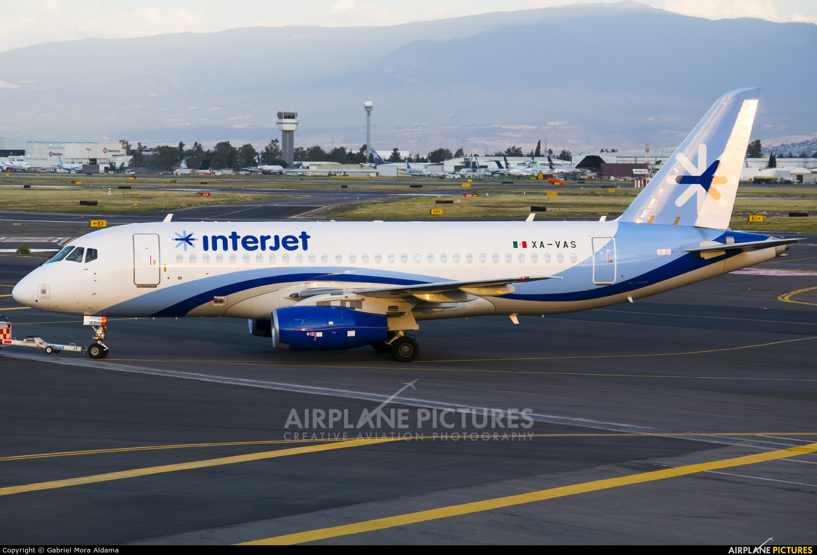 Interjet XA-VAS aircraft at Mexico City - Licenciado Benito Juarez Intl