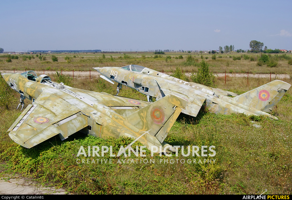 Romania - Air Force 115 aircraft at Craiova
