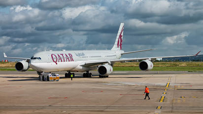 A7-AGC - Qatar Airways Airbus A340-600