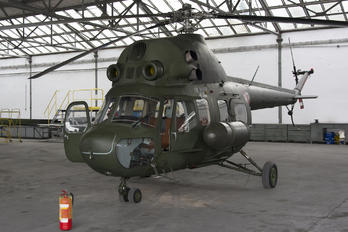 4606 - Poland - Air Force Mil Mi-2