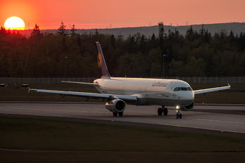 D-AISR - Lufthansa Airbus A321