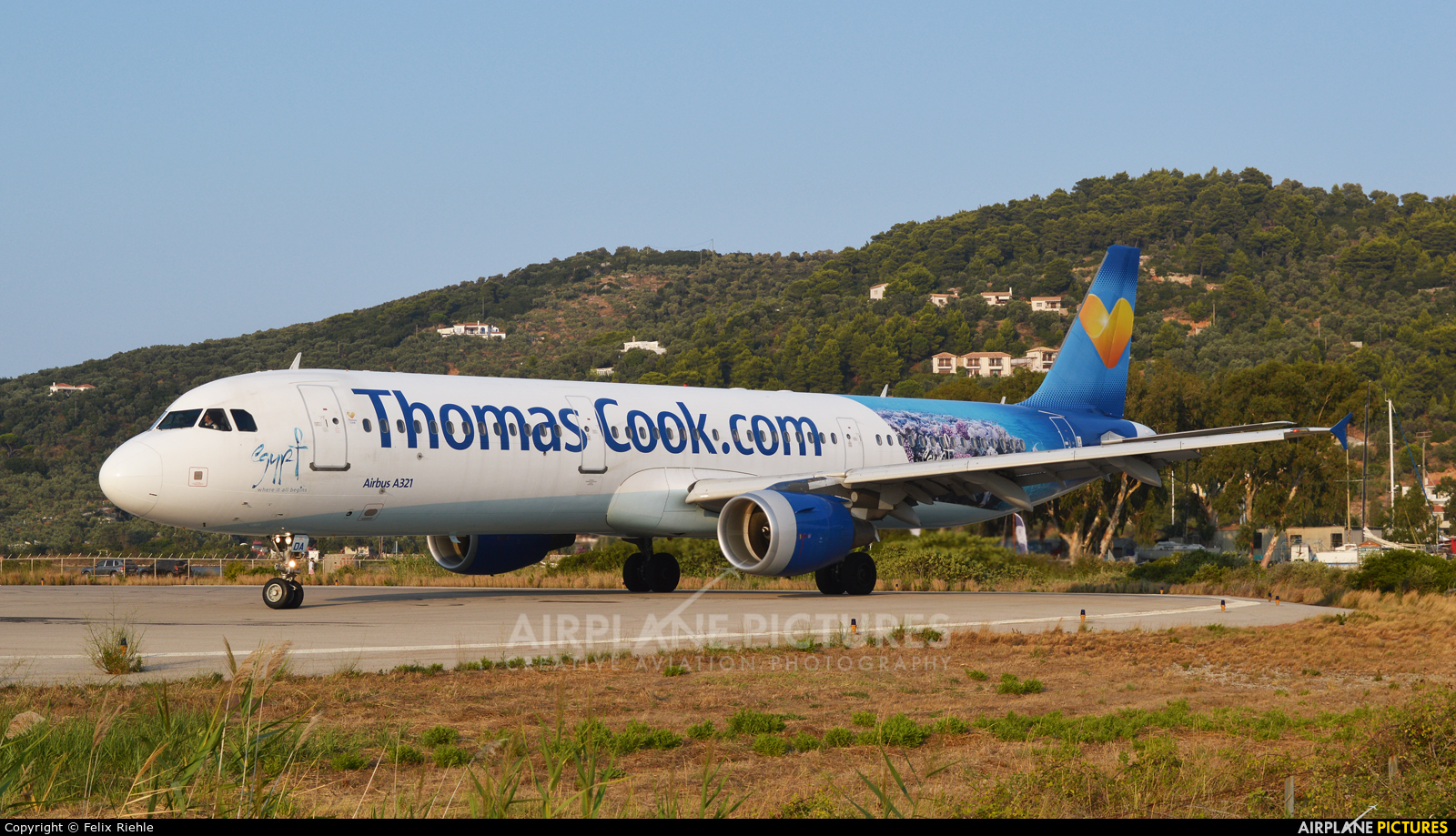 Thomas Cook G-TCDA aircraft at Skiathos