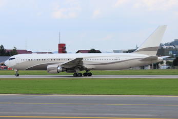 P4-MES - Private Boeing 767-300ER
