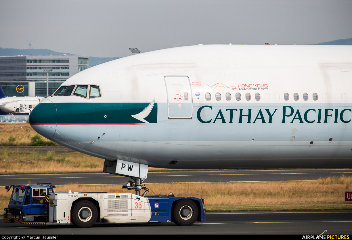 Cathay Pacific B-KPW aircraft at Frankfurt