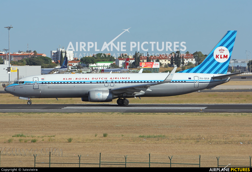 KLM PH-BXA aircraft at Lisbon