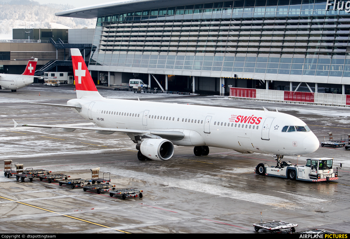 Swiss HB-IOK aircraft at Zurich
