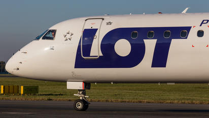 SP-LNE - LOT - Polish Airlines Embraer ERJ-195 (190-200)