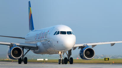 SP-HAD - Small Planet Airlines Airbus A320