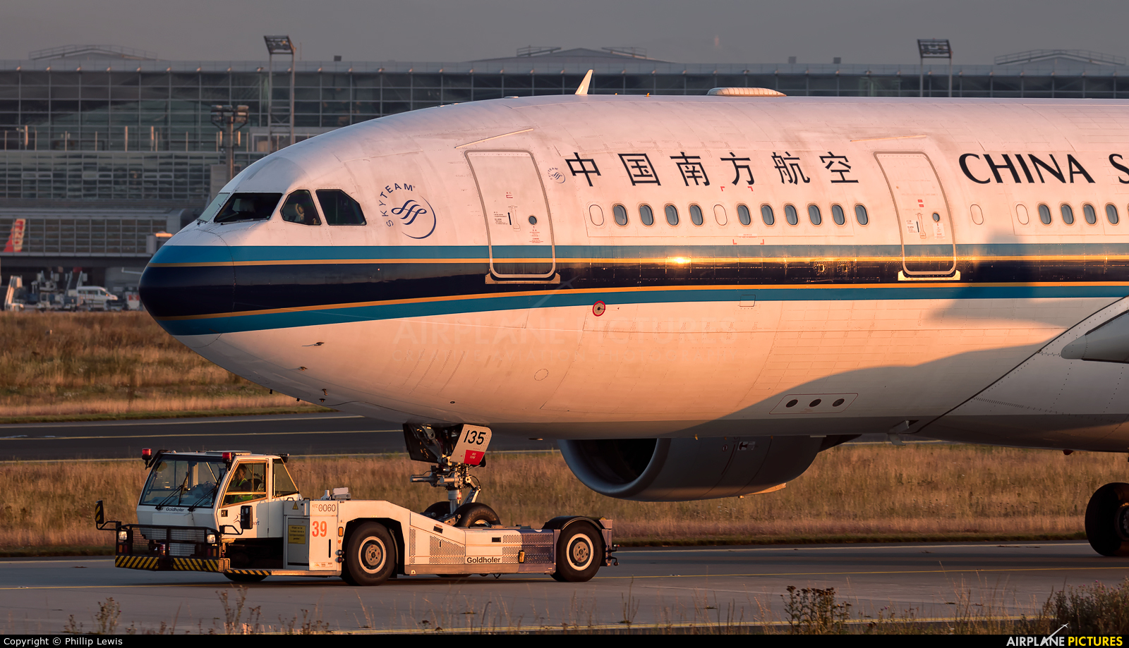 China Southern Airlines B-6135 aircraft at Frankfurt