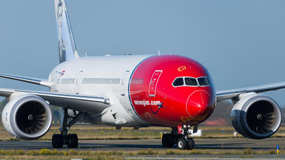 LN-LNG - Norwegian Long Haul Boeing 787-8 Dreamliner