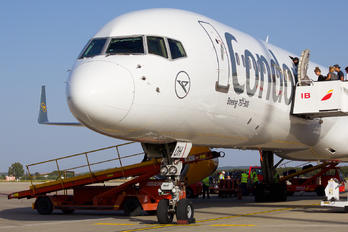 D-ABOH - Condor Boeing 757-300