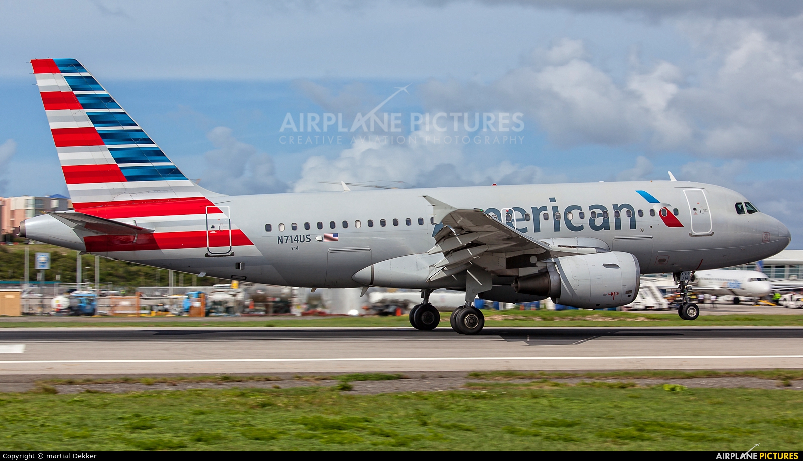 American Airlines N714US aircraft at Sint Maarten - Princess Juliana Intl