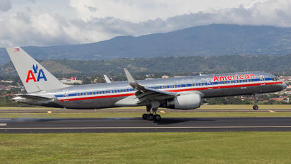 N183AN - American Airlines Boeing 757-200