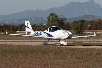 D-EAQU - Private Aquila 210