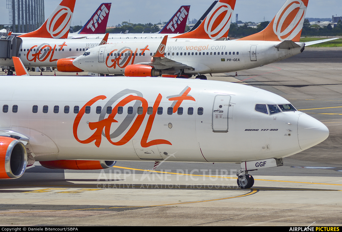 GOL Transportes Aéreos  PR-GGF aircraft at Porto Alegre - Salgado Filho