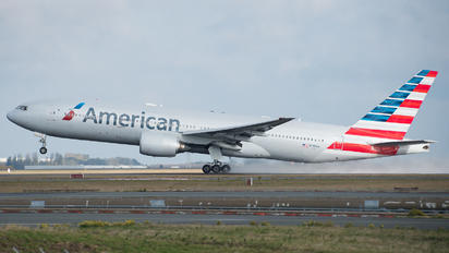 N795AN - American Airlines Boeing 777-200ER