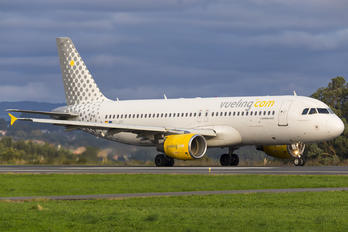 EC-JFF - Vueling Airlines Airbus A320