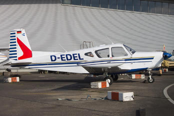 D-EDEL - Private SIAI-Marchetti S. 208