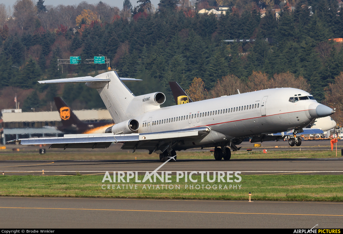 Raytheon Flight Test Operations N289MT aircraft at Seattle - Boeing Field / King County Intl
