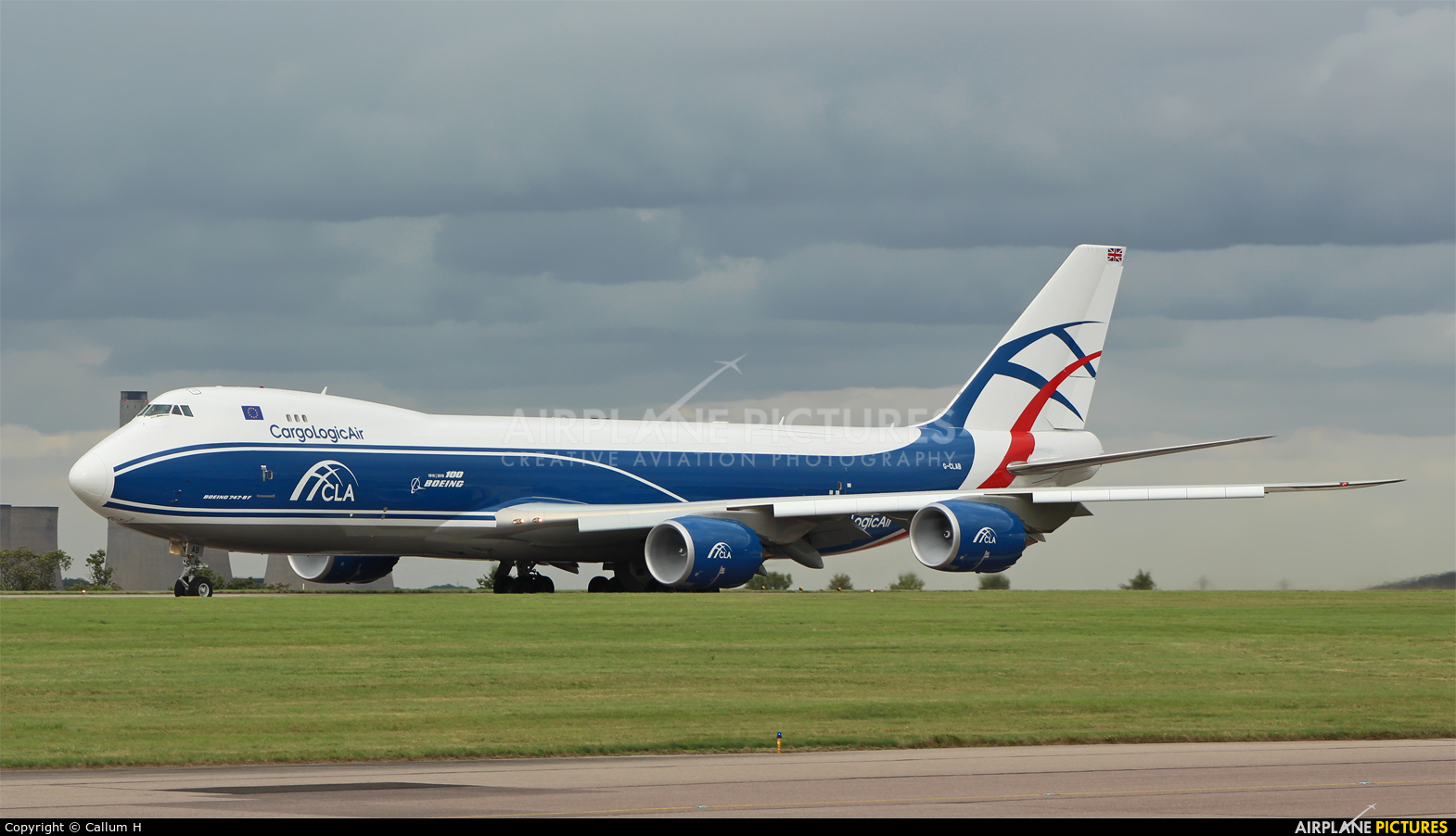 Cargologicair G-CLAB aircraft at East Midlands