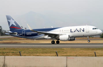 CC-BFX - LAN Airlines Airbus A320