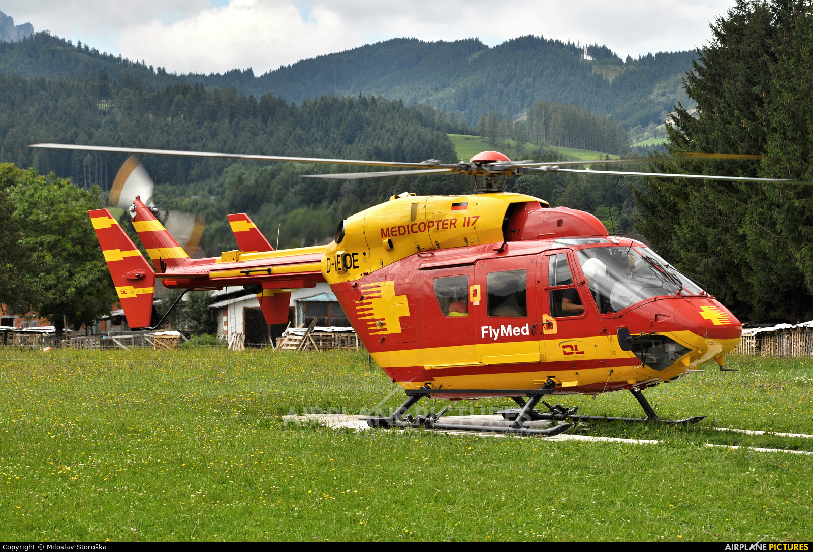Dl Helicopter D-HEOE aircraft at Scharnstein