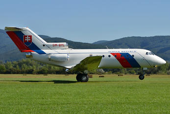 OM-BYL - Slovakia - Government Yakovlev Yak-40