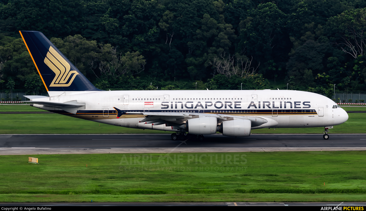 Singapore Airlines 9V-SKF aircraft at Singapore - Changi