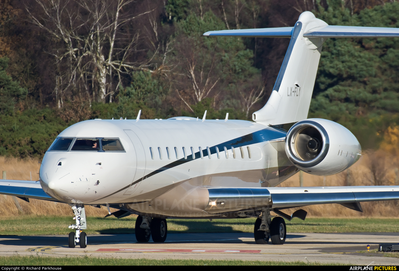 Global Jet Luxembourg LX-FLY aircraft at Farnborough
