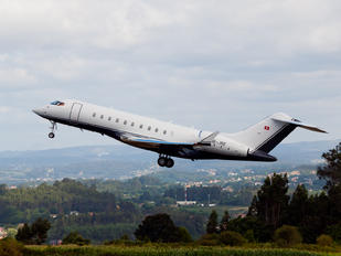 HB-JRS - Private Bombardier BD-700 Global Express