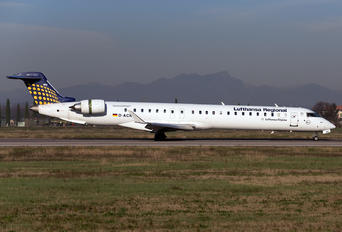 D-ACNG - Lufthansa Regional - CityLine Canadair CL-600 CRJ-900