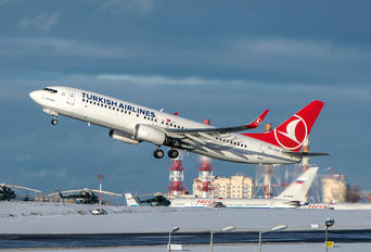 TC-JVR - Turkish Airlines Boeing 737-800