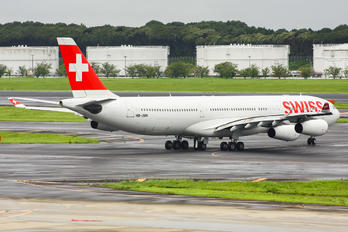 HB-JMK - Swiss Airbus A340-300