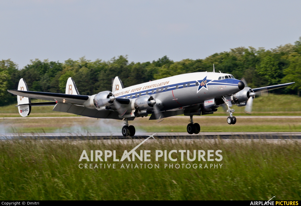 Super Constellation Flyers HB-RSC aircraft at Basel - Mulhouse- Euro