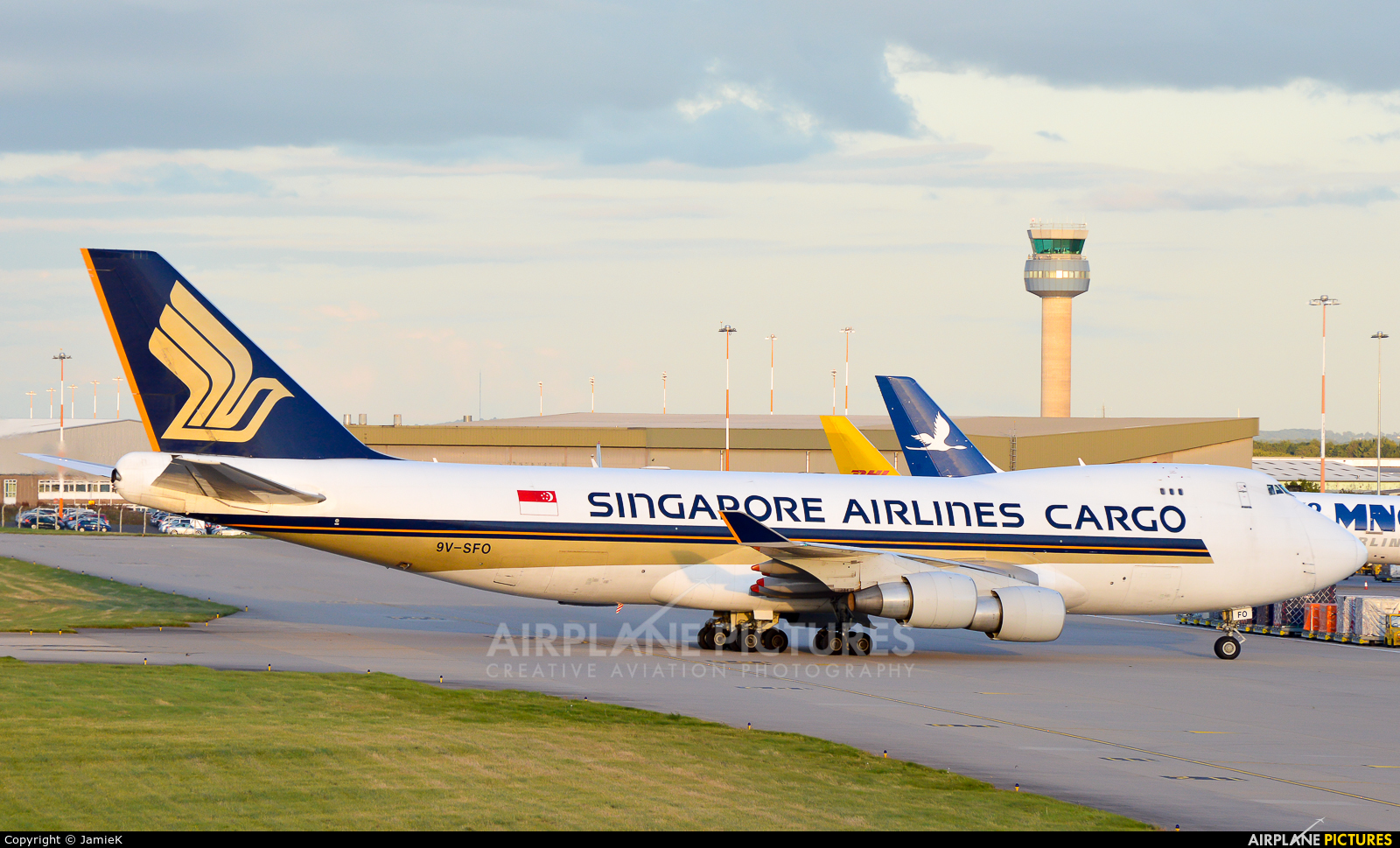 Singapore Airlines Cargo 9V-SFO aircraft at East Midlands