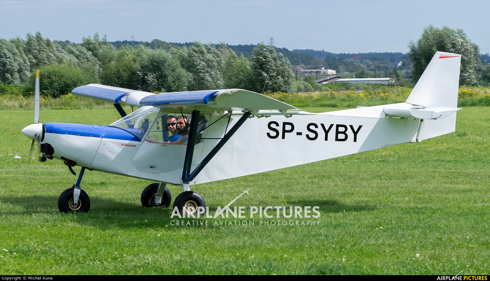 Private SP-SYBY aircraft at Elbląg