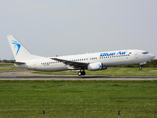 YR-BMF - Blue Air Boeing 737-800