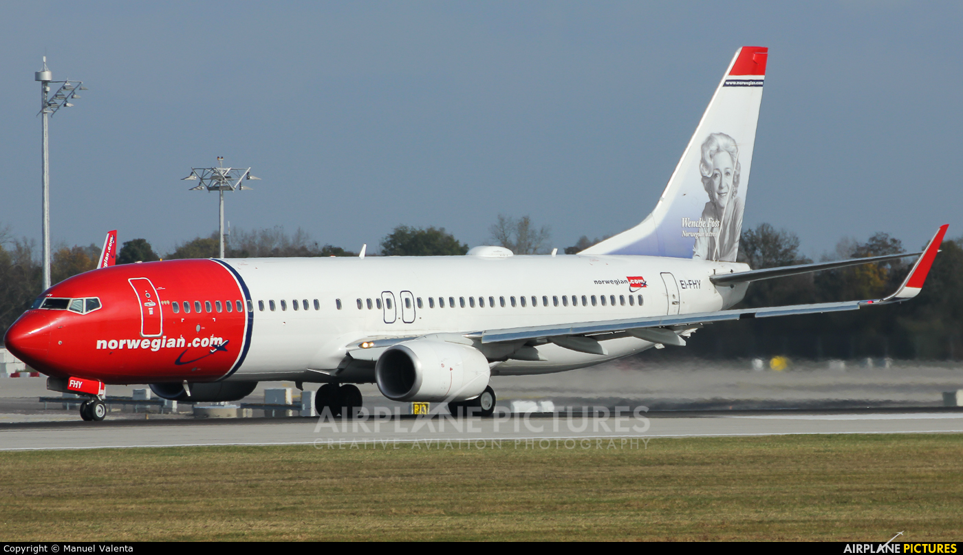 Norwegian Air International EI-FHY aircraft at Munich