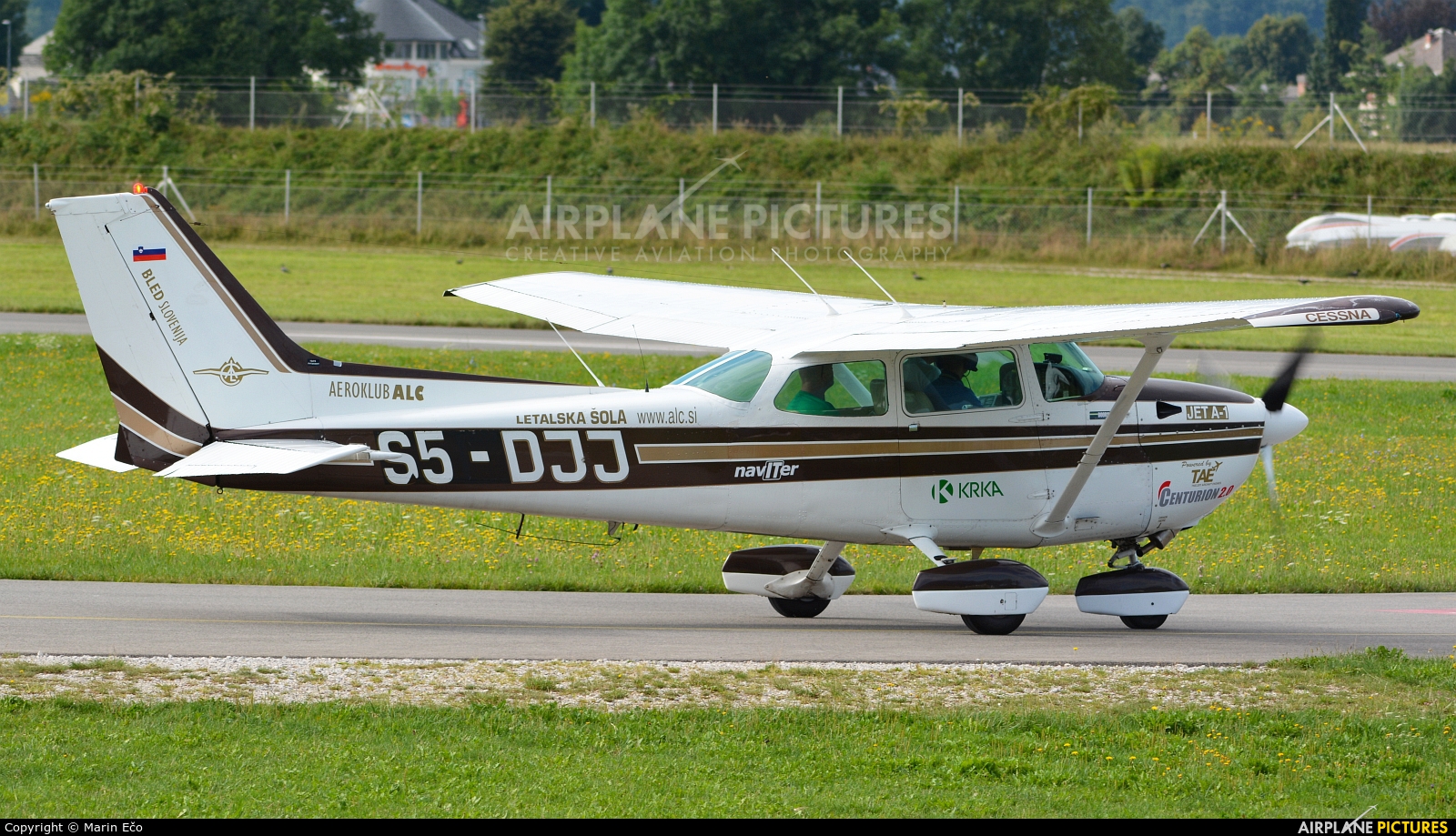 Aeroklub ALC Lesce S5-DJJ aircraft at Lesce-Bled 