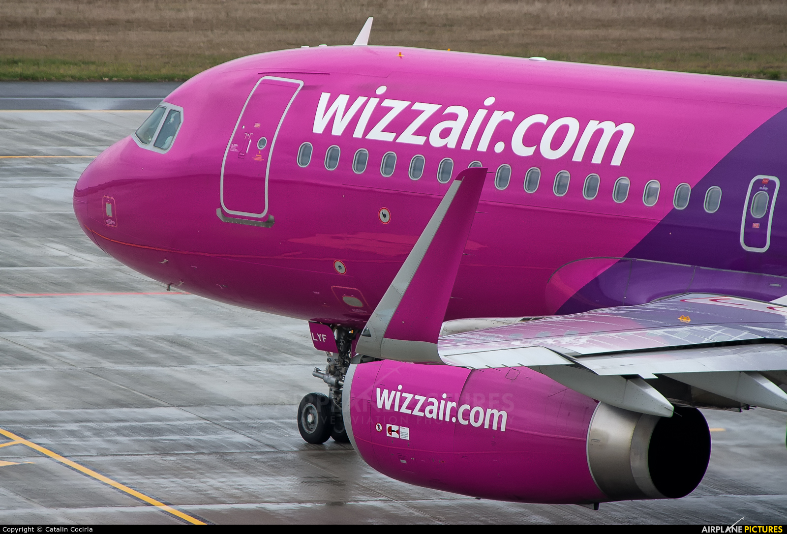 Wizz Air HA-LYF aircraft at Suceava - Ştefan Cel Mare